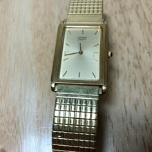 Load image into Gallery viewer, Vintage Citizen Elegance 4621 Men Ultra Thin Analog Quartz Watch Hour~New Batter
