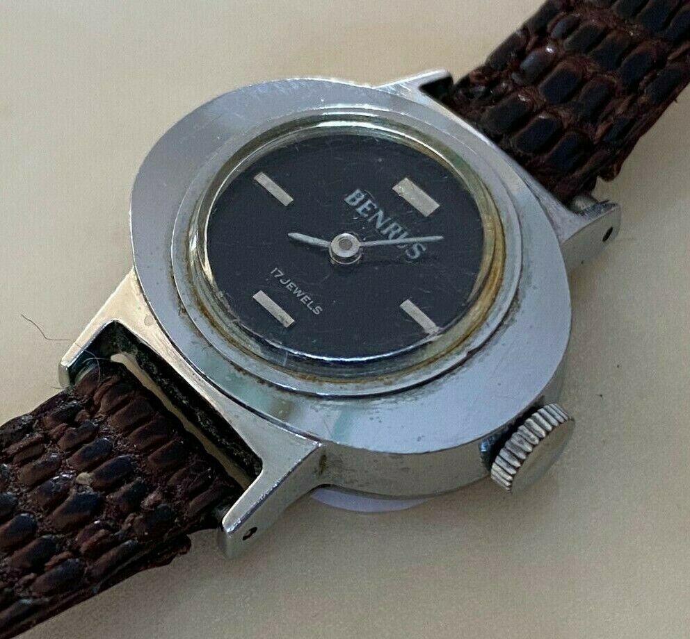 Vintage Benrus Lady 17 Jewels Silver Black Oval Hand-Wind Mechanical Watch Hours