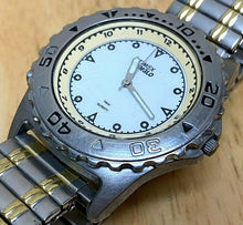 Load image into Gallery viewer, Vintage Timex Men Moving Bezel Diver Style Analog Quartz Watch Hours~New Battery
