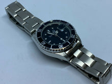 Load image into Gallery viewer, Summit Canada Lady Submariner-Style Lady Analog Quartz Watch Hours~Date~New Batt
