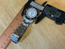 Load image into Gallery viewer, Orange County Choppers Men Moving Bezel Steel Analog Quartz Watch Hours~New Batt
