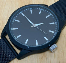 Load image into Gallery viewer, FMD Mens All Black Japan Movt Mesh Band Analog Quartz Watch Hours~New Battery
