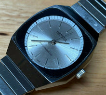 Load image into Gallery viewer, Vintage Geneva Hong Kong Men Silver Stretch Band Hand-Wind Mechanical Watch Hour
