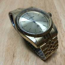 Load image into Gallery viewer, Vintage Sergio Valente Men Gold Fluted Bezel Analog Quartz Watch Hour~New Batter
