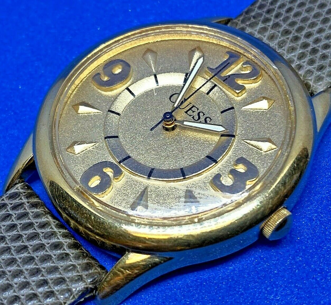 Vintage GUESS Men Gold Tone 3D Dial Leather Analog Quartz Watch Hour~New Battery