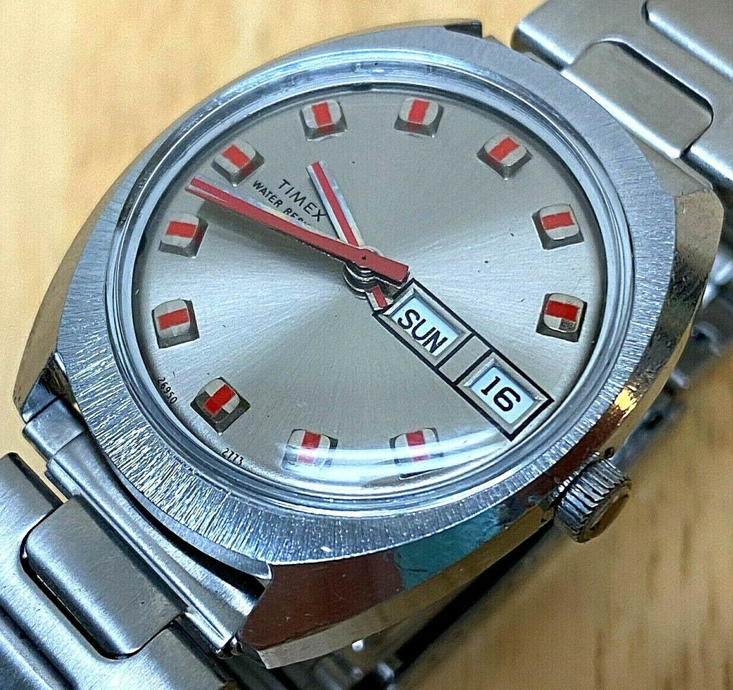 Stunning Vintage 1973 Timex Marlin Mens Silver Hand-Wind Mechanical Watch Hours