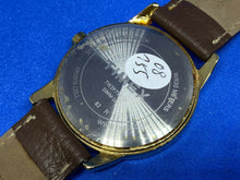 Load image into Gallery viewer, Timex Indiglo Mens Gold Tone Beige Leather Analog Quartz Watch Hours~New Battery
