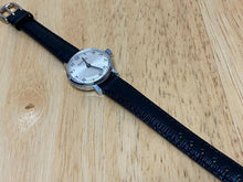 Load image into Gallery viewer, Vintage Dufonte Swiss Lady Classic Silver Hand-Wind Mechanical Watch Hours
