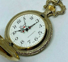 Load image into Gallery viewer, VTG Cariole Men Half-Hunter Gold Tone Hunting Theme Hand-Wind Pocket Watch Hours
