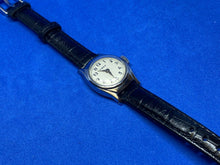 Load image into Gallery viewer, Nice Early Vintage Timex Lady Silver Leather Hand-Wind Mechanical Watch Hours
