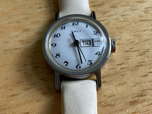 Load image into Gallery viewer, Vintage Timex Lady Classic Silver White Hand-Wind Mechanical Watch Hour~Day Date
