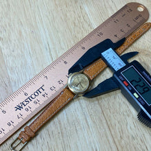 Load image into Gallery viewer, Vintage Seiko 11-0800 Lady Gold Tone Leather Analog Quartz Watch Hour~New Batter
