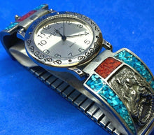 Load image into Gallery viewer, VTG LA Express Mens Silver Horse Statues Band Analog Quartz Watch Hours~New Batt
