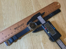 Load image into Gallery viewer, Skagen Denmark Lady 30m Silver Black Thin Analog Quartz Watch Hours~New Battery
