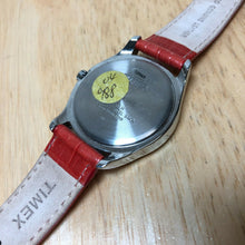 Load image into Gallery viewer, Timex Men Lady 50m Silver Leather Analog Quartz Watch Hour~Day Date 24h~New Batt
