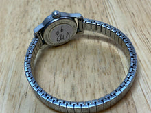 Load image into Gallery viewer, Vintage Benrus Lady Textured Dial Silver Swiss Hand-Wind Mechanical Watch Hours
