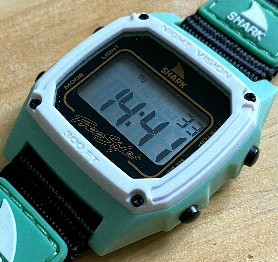 Unused Freestyle Shark Mens 100m Digital Alarm Chrono Watch Hours~New Battery