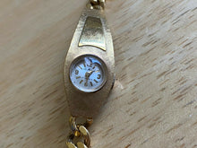 Load image into Gallery viewer, VTG Le Monde Lady 17J Gold Tone Chain Bracelet Hand-Wind Mechanical Watch Hours
