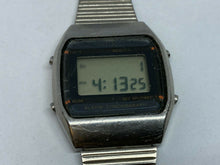 Load image into Gallery viewer, Vintage Seiko A914-5010 Men Silver Digital Quartz Chrono Watch Hours~New Battery
