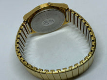 Load image into Gallery viewer, Vintage 1978 Caravelle Bulova Men Gold Tone Digital Quartz Watch Hour~New Batter
