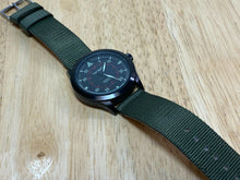 Load image into Gallery viewer, American Aviator Men 30m Green Fabric Black Analog Quartz Watch Hour~New Battery
