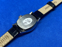 Load image into Gallery viewer, Nice Early Vintage Timex Lady Silver Leather Hand-Wind Mechanical Watch Hours
