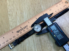 Load image into Gallery viewer, Nice Vintage Ariston Swiss Lady Silver Leather Hand-Wind Mechanical Watch Hours
