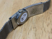 Load image into Gallery viewer, Vintage Destino Lady Silver Mesh Bracelet 17J Hand-Wind Mechanical Watch Hours
