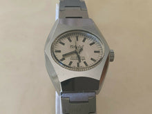Load image into Gallery viewer, Vintage Chalet Columbia Style Lady Oval Silver Hand-Wind Mechanical Watch Hours
