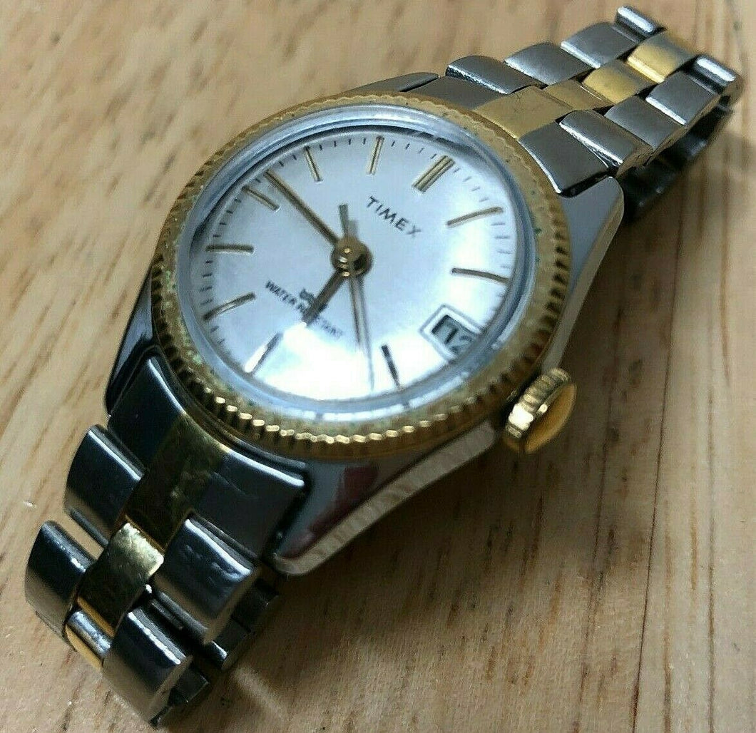 Vintage Timex Lady Dual Tone Flute Bezel Hand-Winding Mechanical Watch Hour~Date