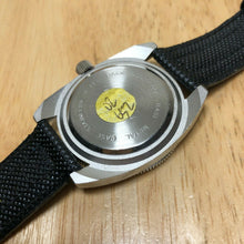 Load image into Gallery viewer, Vintage NASCAR #2 Rusty Wallace Mens Moving Bezel Quartz Watch Hours~New Battery
