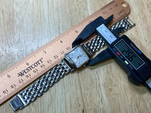 Load image into Gallery viewer, Vintage Fossil ND-3322 Nordstrom Square Analog Quartz Watch Hour~Date~New Batter
