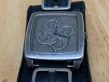 Load image into Gallery viewer, GUESS Mens Bund Band Antique-Silver-Finish Analog Quartz Watch Hours~New Battery
