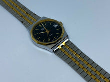 Load image into Gallery viewer, Vintage Microma Reporter Mens Dual Tone Swiss Analog Quartz Watch Hours~New Batt
