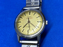 Load image into Gallery viewer, VTG Elgin Sportsman Mens 17 Jewels Silver Swiss Hand-Wind Mechanical Watch Hours
