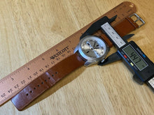 Load image into Gallery viewer, Nice Fastrack India DD876 Mens 50m Leather Analog Quartz Watch Hours~New Battery
