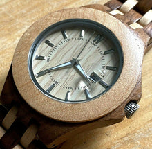 Load image into Gallery viewer, Nice Military Dila Mens Solid Wood Analog Quartz Watch Hours~Date~New Battery
