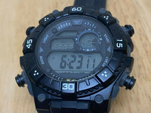 Load image into Gallery viewer, Everlast Mens 30m Gray Black Digital Quartz Alarm Chrono Watch Hours~New Battery
