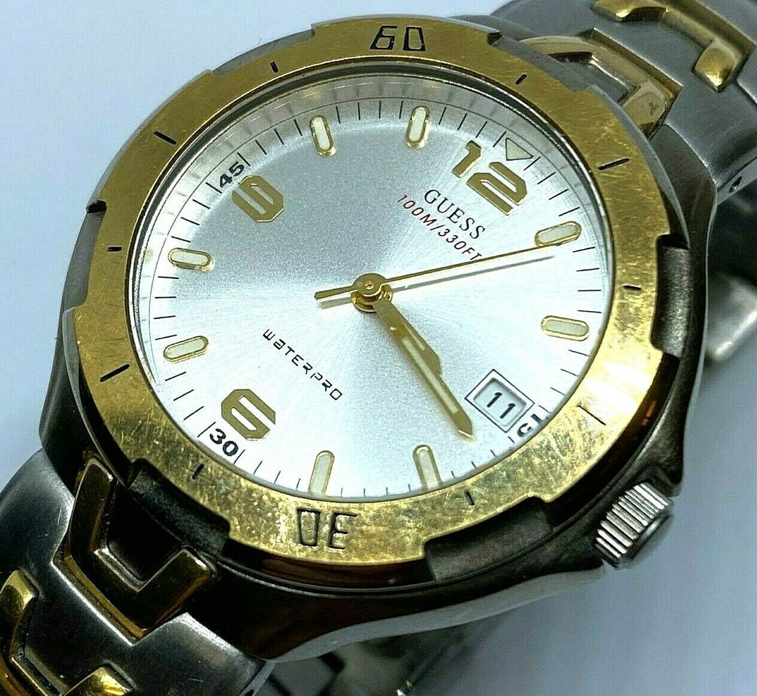 GUESS Mens 100m Dual Tone Moving Bezel Analog Quartz Watch Hour~Date~New Battery