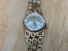 Load image into Gallery viewer, Vintage Seiko 11-0549 Lady 17 Jewels Gold Tone Hand-Wind Mechanical Watch Hours
