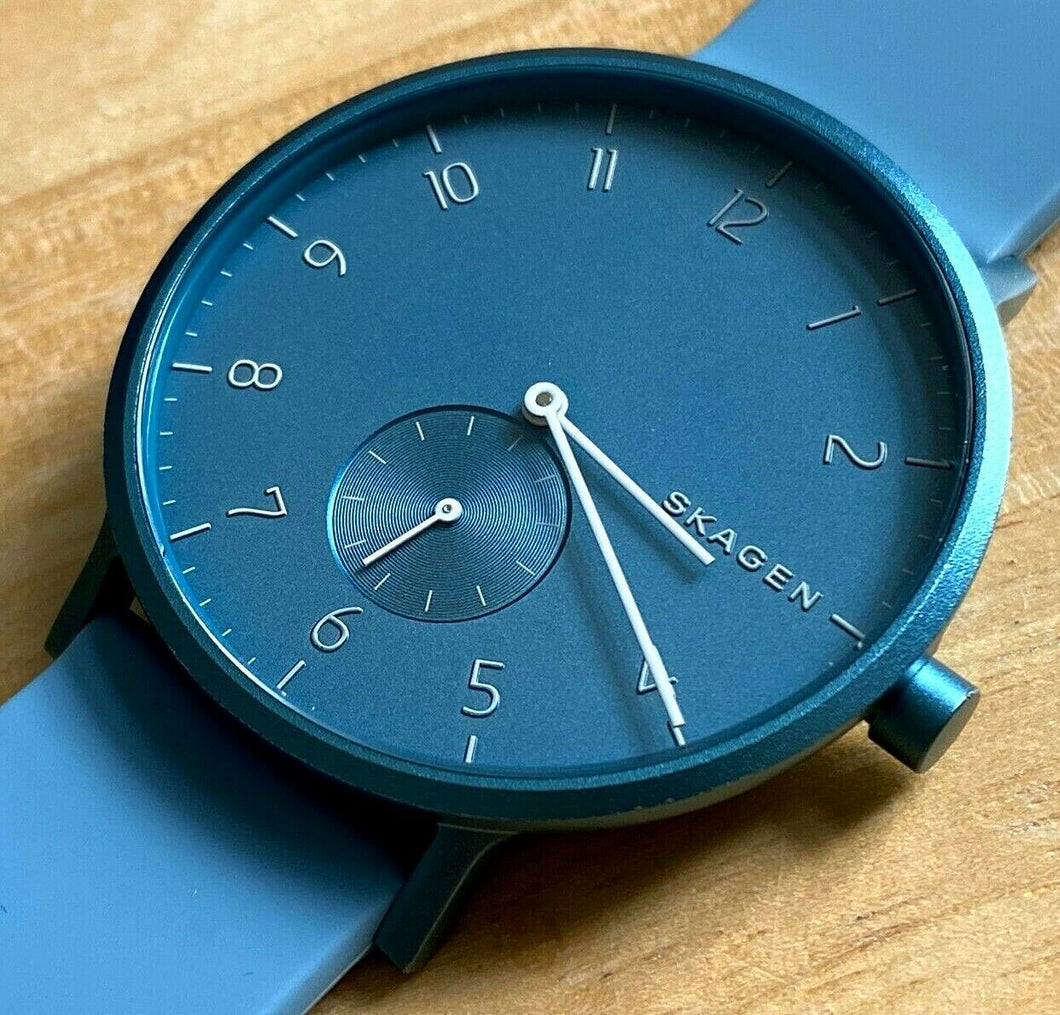 Skagen Aaren Men Lady 30m Small Second Blue Analog Quartz Watch Hour~New Battery