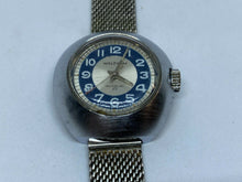 Load image into Gallery viewer, Vintage Waltham Lady 17 Jewels UFO Shape Swiss Hand-Wind Mechanical Watch Hours
