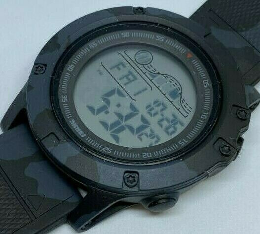 Unused SKMEI Mens 50m Black Round Digital Alarm Chrono Watch Hours~New Battery