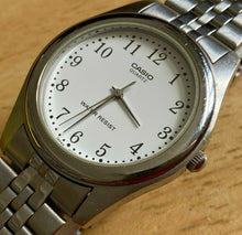 Load image into Gallery viewer, VTG CASIO MTP-1129 Men Classic Silver White Analog Quartz Watch Hour~New Battery

