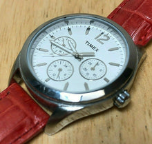 Load image into Gallery viewer, Timex Men Lady 50m Silver Leather Analog Quartz Watch Hour~Day Date 24h~New Batt
