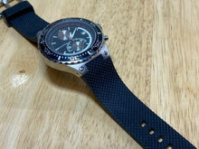 Load image into Gallery viewer, Nautica Mens 50m Steel Analog Quartz Chronograph Watch Hours~Date~New Battery
