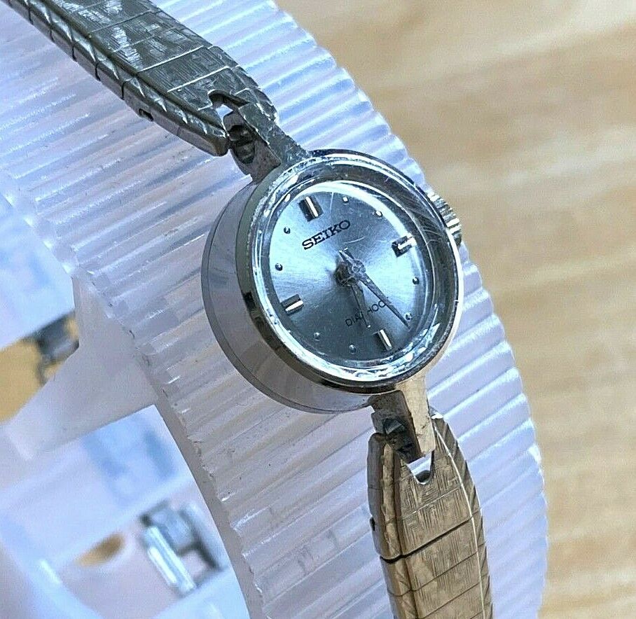 Seiko Diashock 18-0430 Lady White Gold Plated Hand-Wind Mechanical Watch Hours