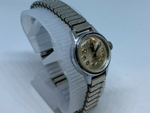 Load image into Gallery viewer, Vintage Gruen Lady 17 Jewels Silver Stretch Hand-Wind Mechanical Watch Hours
