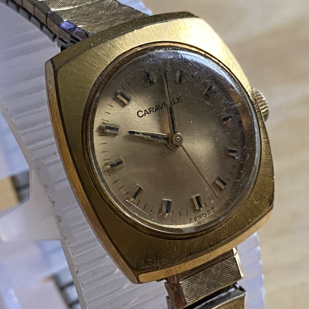 Vintage Caravelle Bulova Lady Gold Tone Swiss Made Stretch Band Hand-Wind Mechanical Watch Hours